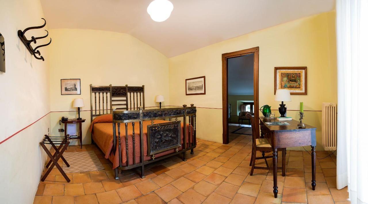 Torre Camigliati Dimora Storica Hotel Camigliatello Silano Eksteriør billede